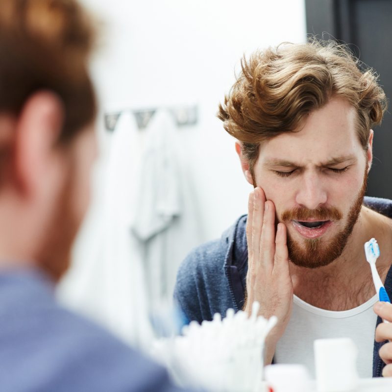 patient with toothache